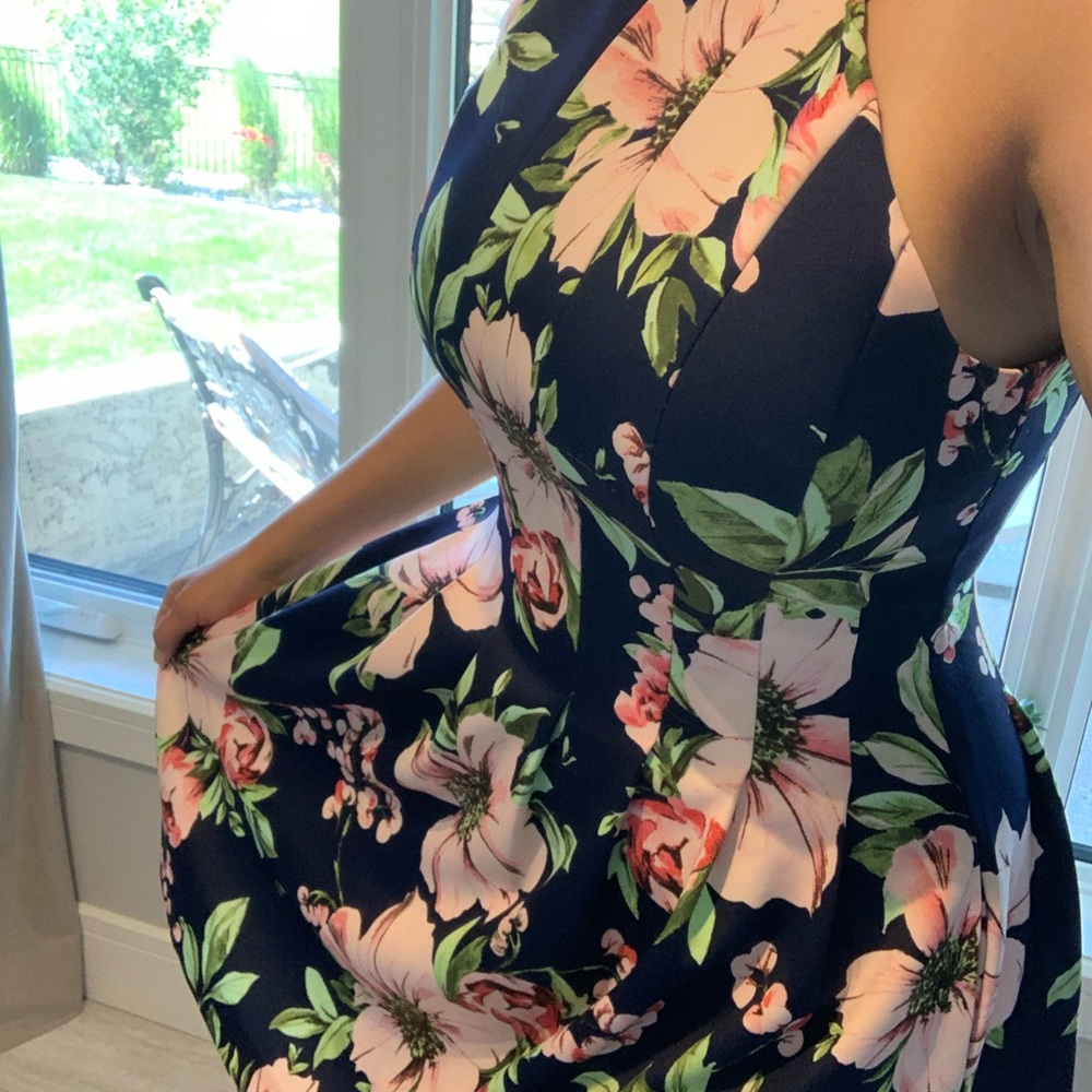 Flowery summer dress!